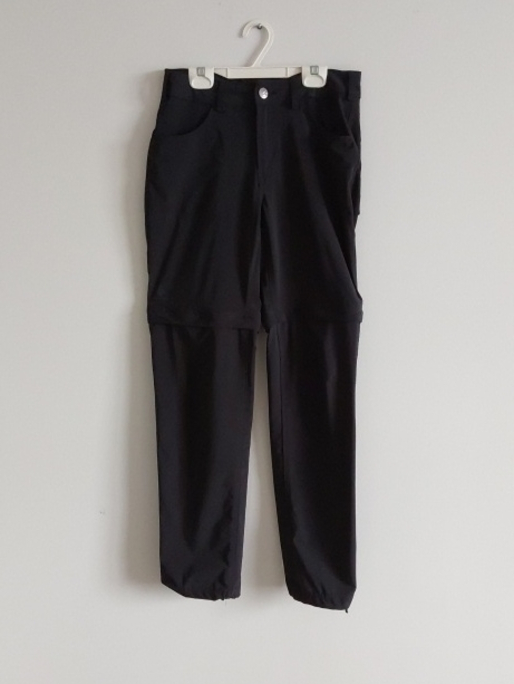 "Woods" Women's Black Convertible Zip-Off Travel Pants
